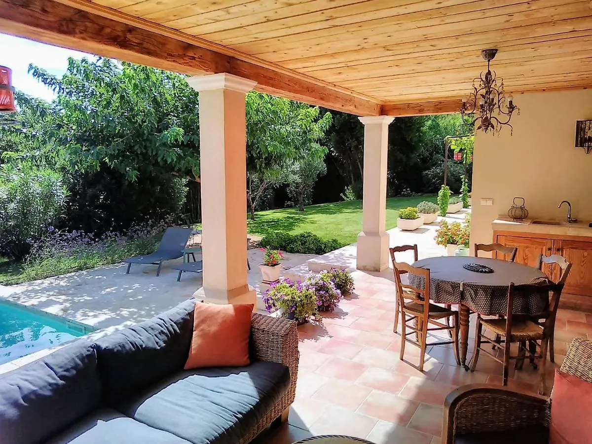 Location Vacances Gillardin Maussane les Alpilles Appartement